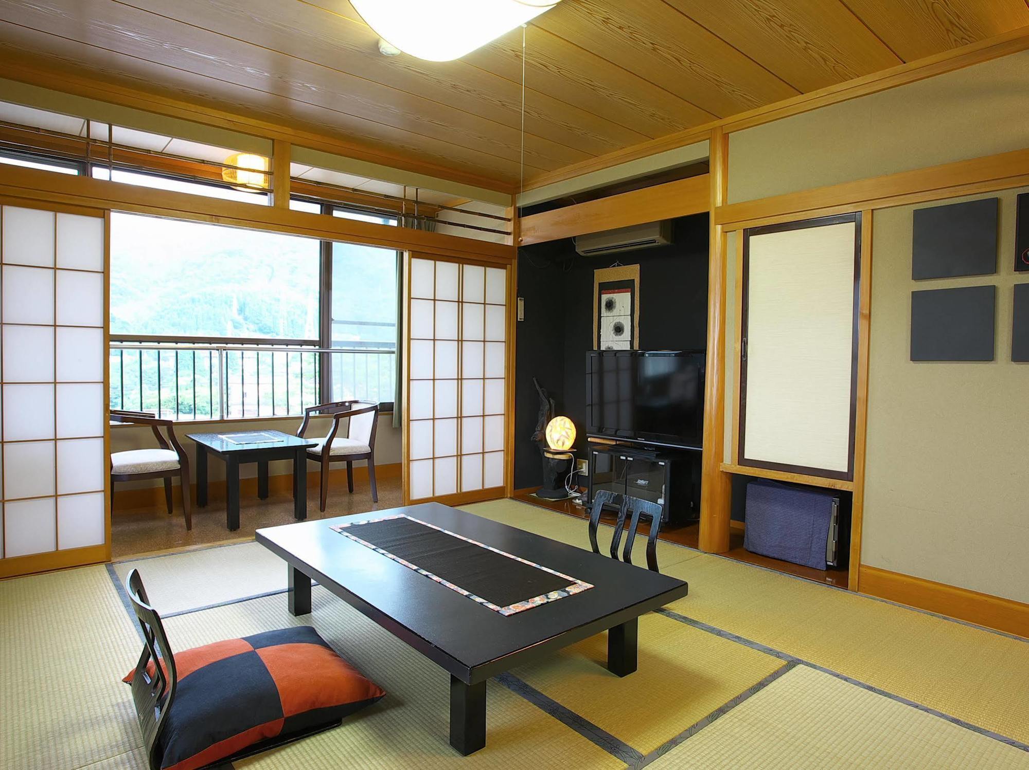Ryokan Marukyo Fujiwara Εξωτερικό φωτογραφία